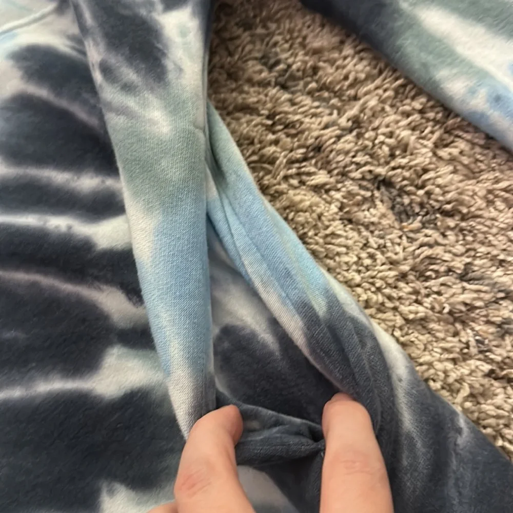 NWT Victoria's Secret PINK Varsity Oversized Half Zip Sweatshirt - Picture 7 of 14